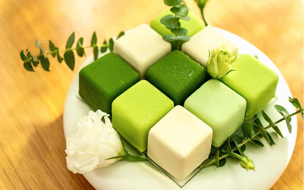 Matcha cakes and pastries